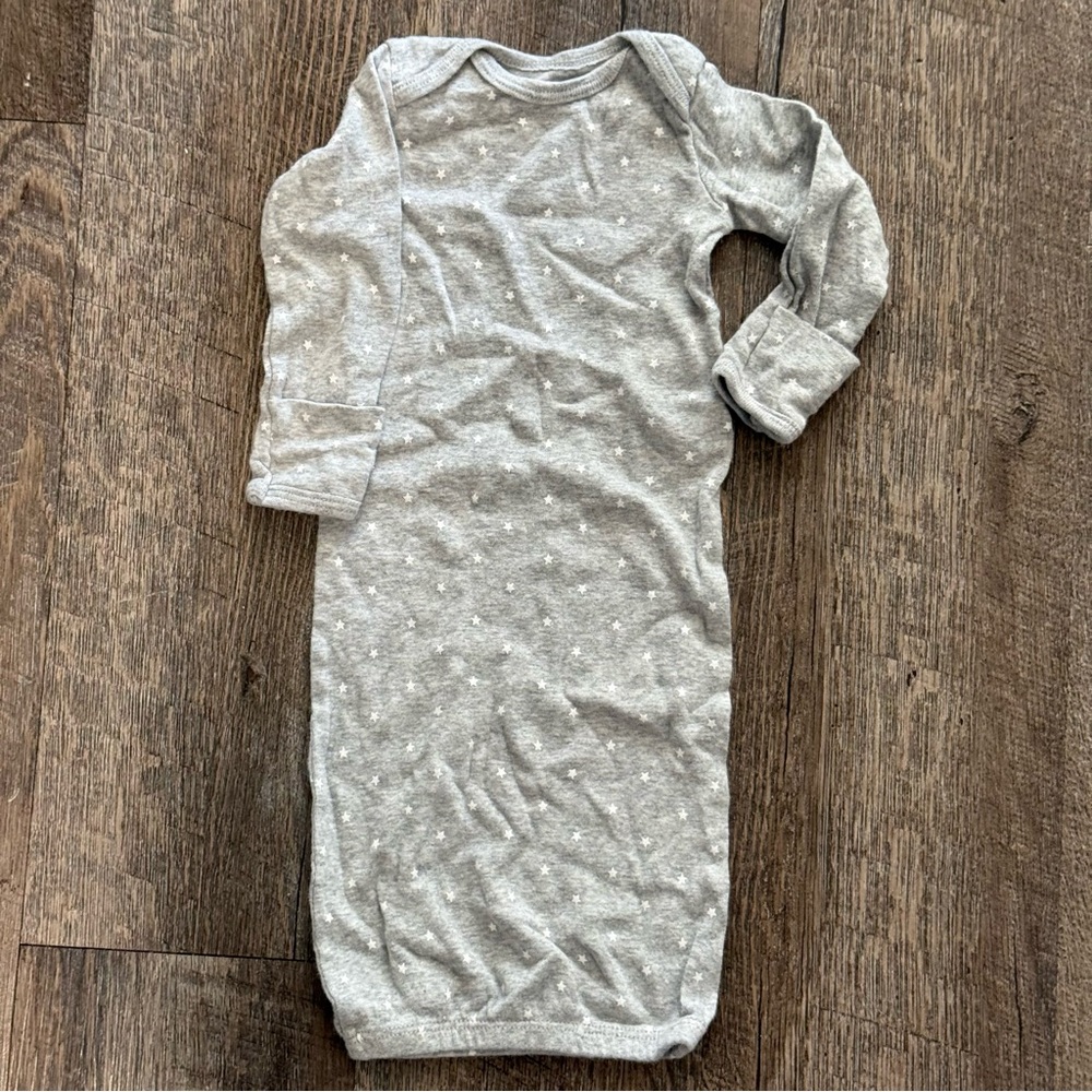 Gray Baby Sleep Gown with Stars (Bundle!)